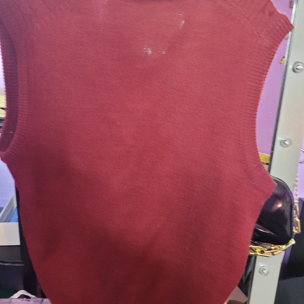 Mervyn's sweater vest - Picture 2 of 3